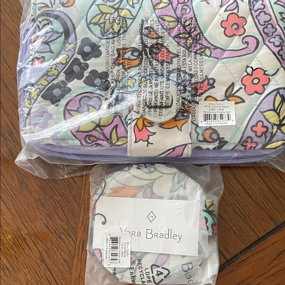 NEW Vera Bradley Maddelena Pastel Floral Quilted RIFD Wallet/ Mirror Set